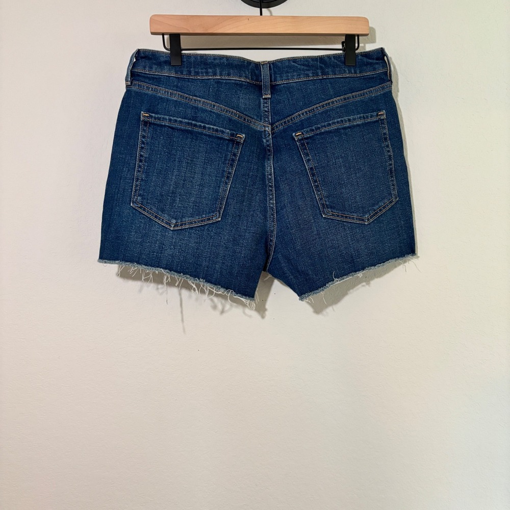 Old Navy Denim Shorts OG Straight 12 High Rise Raw Hem Dark Wash Distressed Boho - Picture 2 of 7